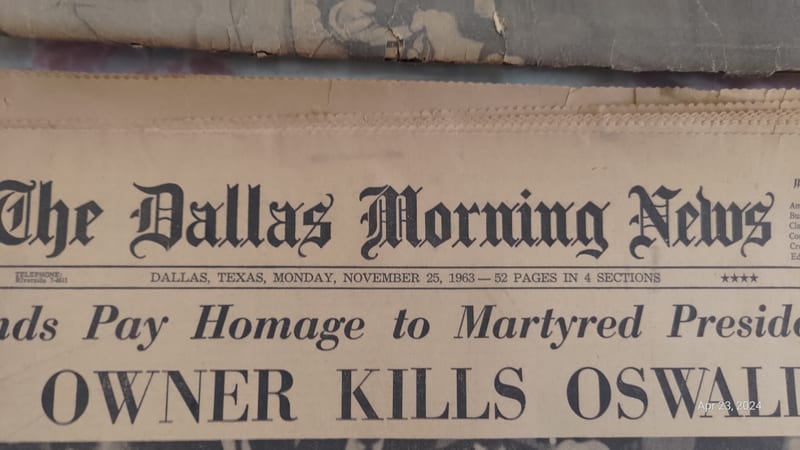 The Dallas Morning News, November 25 1963, "Club Owner Kills Oswald" issue