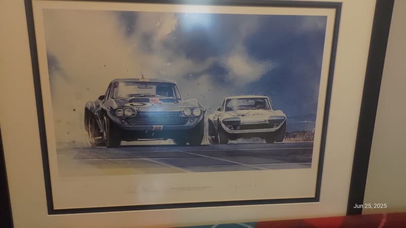 Framed racing art print – Corvette race scene